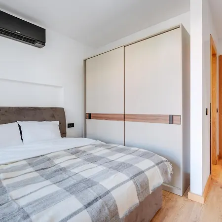 דירה Victory Suites אלאקאטי